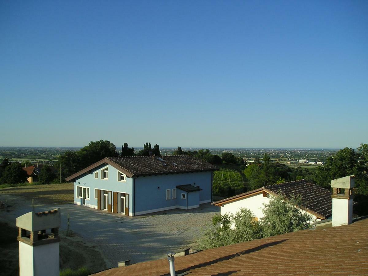 Agriturismo Le Essenze - Terrazza Sulla Romagna チェゼーナ エクステリア 写真